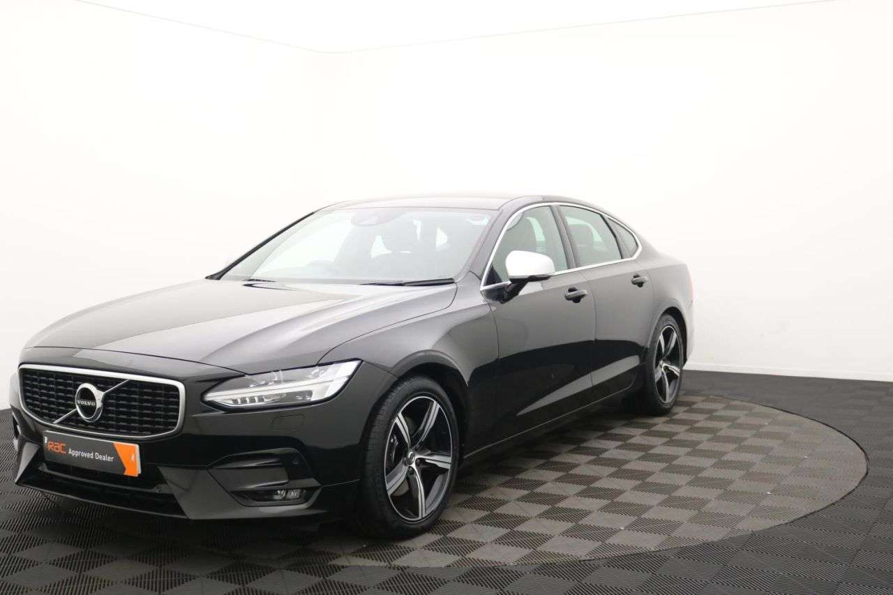 2018 VOLVO S90 2018 VOLVO S90