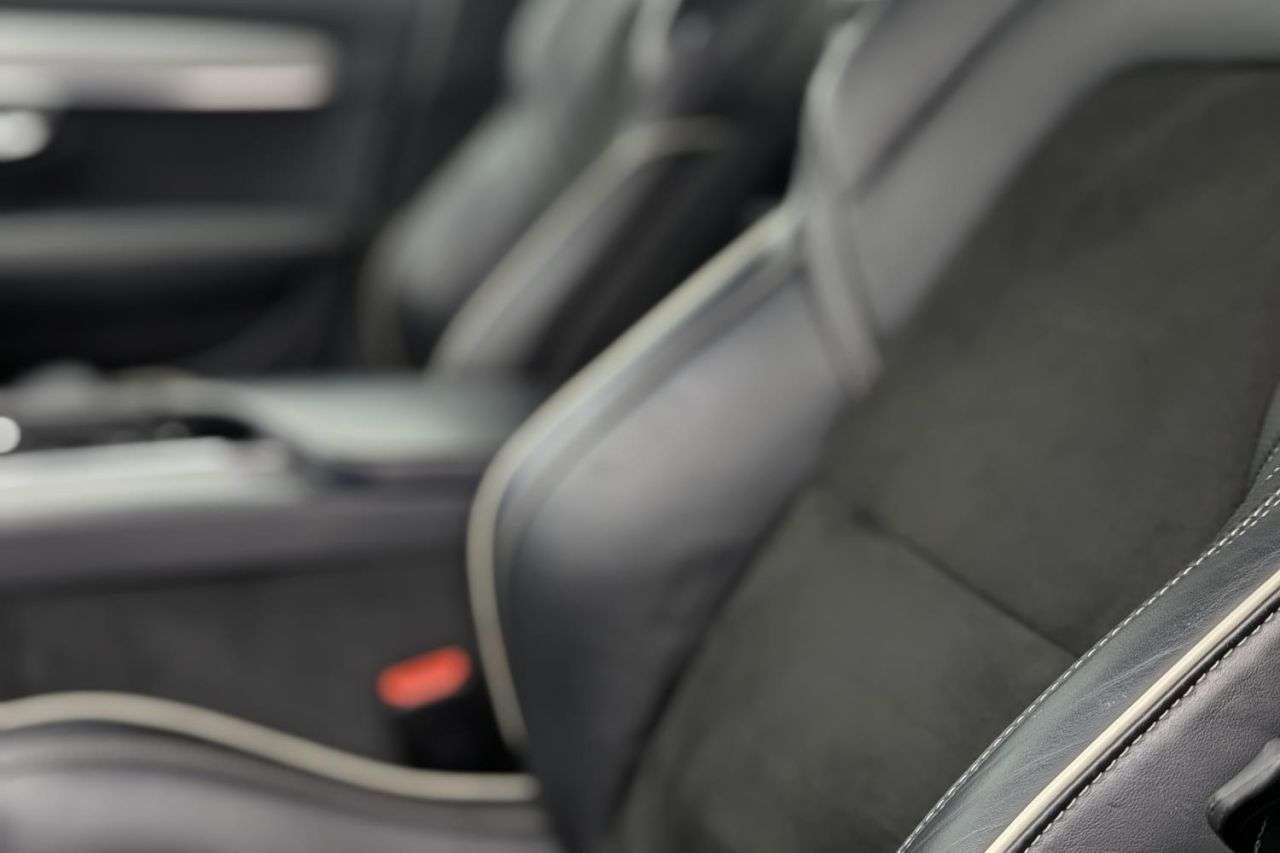 2018 VOLVO S90 2018 VOLVO S90