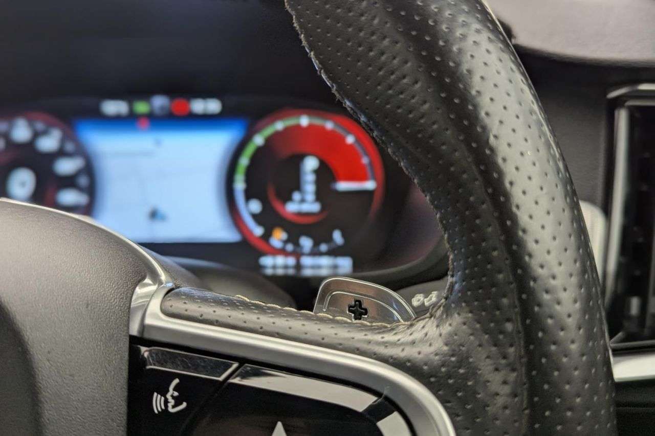 2018 VOLVO S90 2018 VOLVO S90