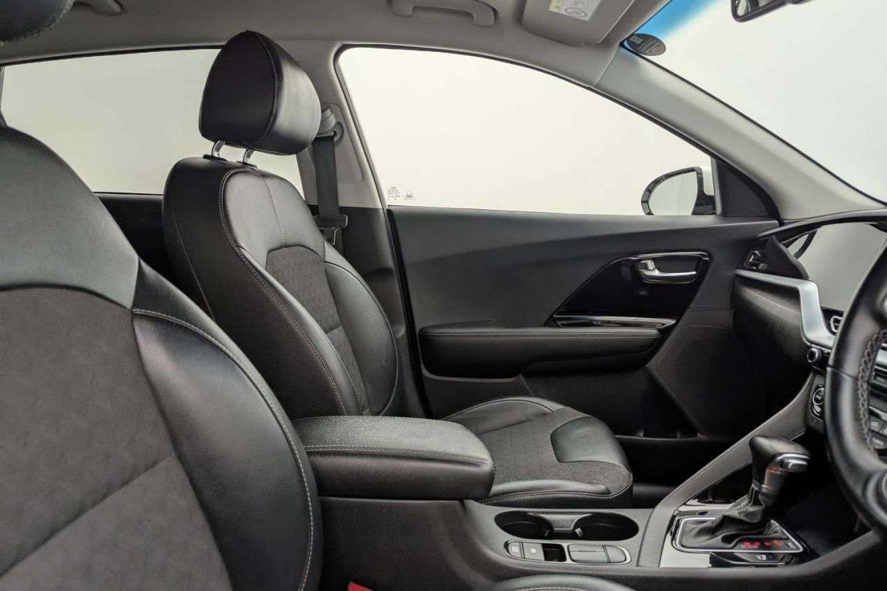 2020 KIA NIRO 2020 KIA NIRO