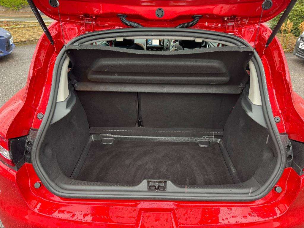 2013 RENAULT CLIO 2013 RENAULT CLIO