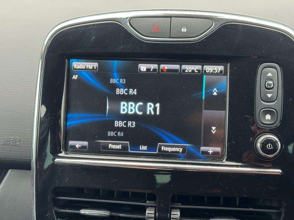 2013 RENAULT CLIO 2013 RENAULT CLIO