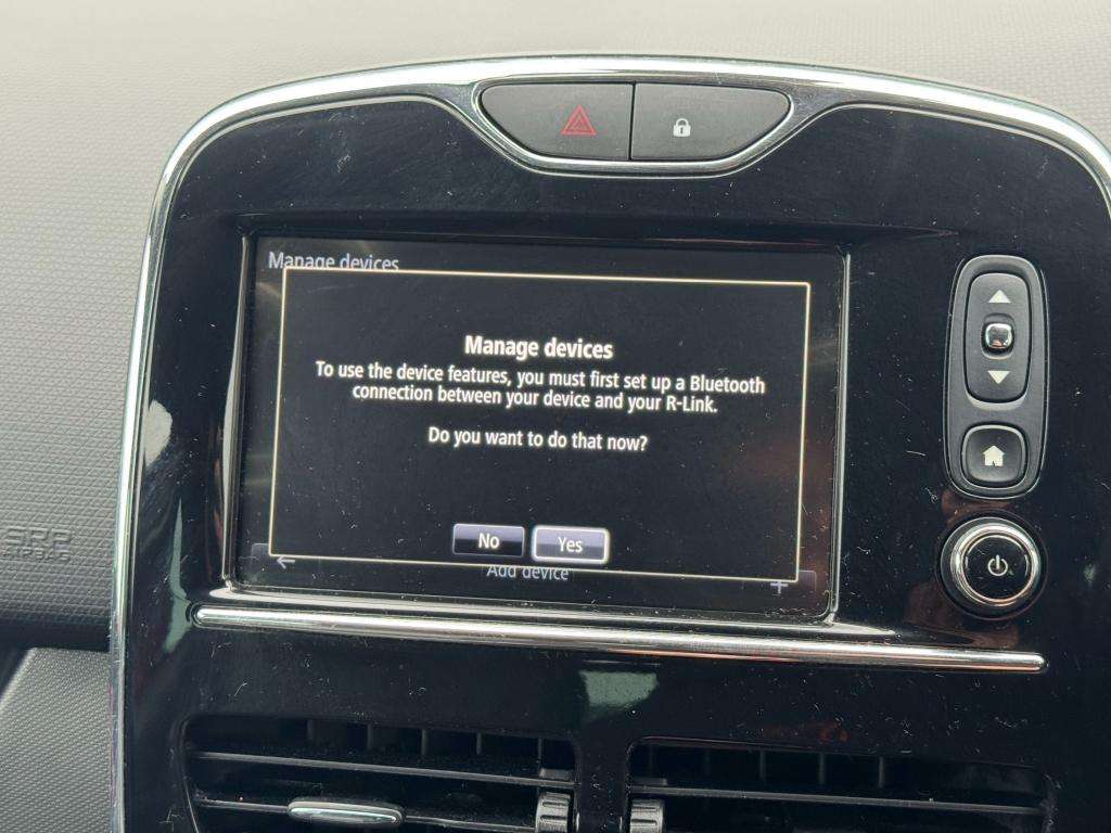 2013 RENAULT CLIO 2013 RENAULT CLIO