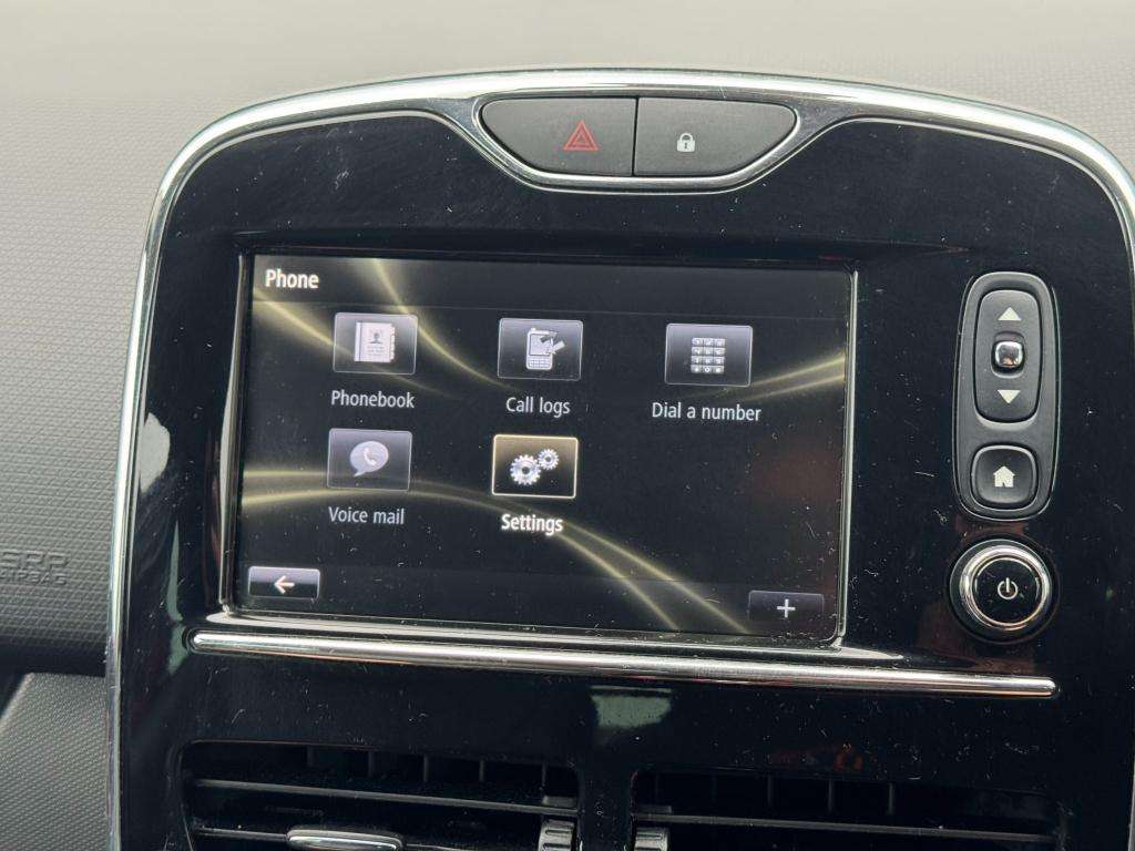 2013 RENAULT CLIO 2013 RENAULT CLIO