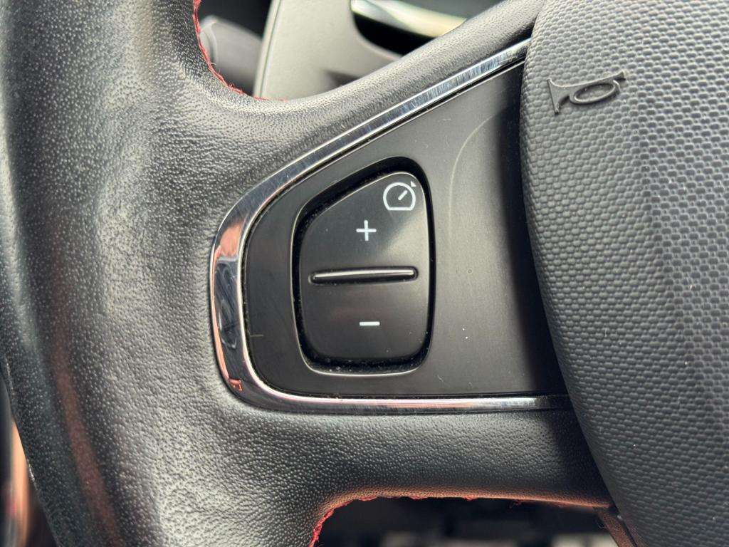 2013 RENAULT CLIO 2013 RENAULT CLIO