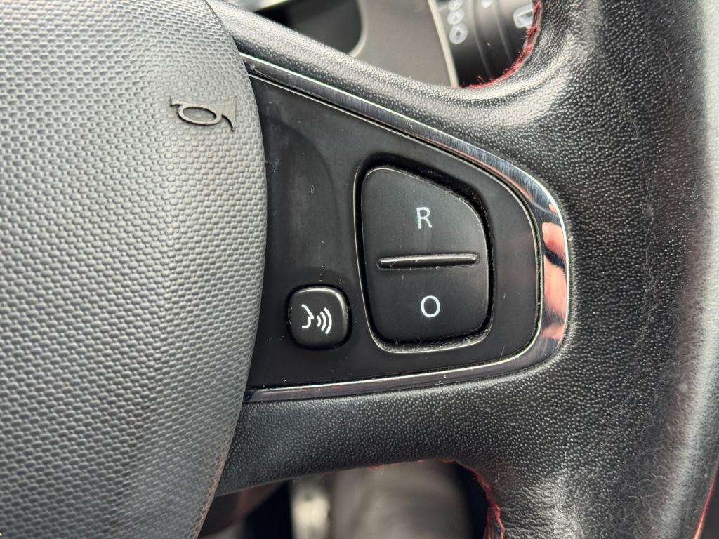 2013 RENAULT CLIO 2013 RENAULT CLIO