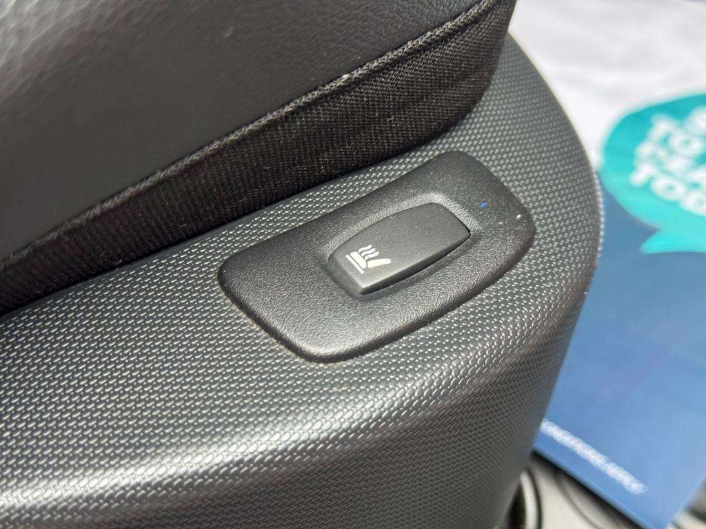 2013 RENAULT CLIO 2013 RENAULT CLIO