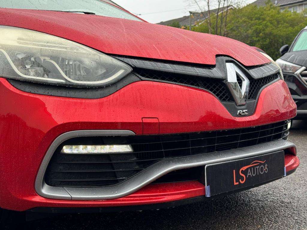 2013 RENAULT CLIO 2013 RENAULT CLIO