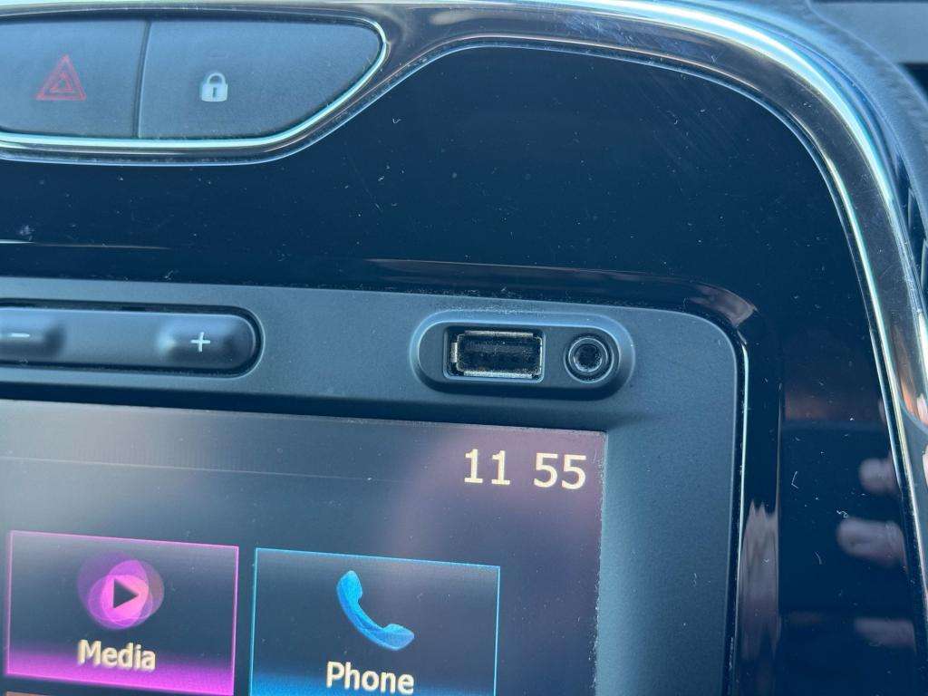 2015 RENAULT CAPTUR 2015 RENAULT CAPTUR