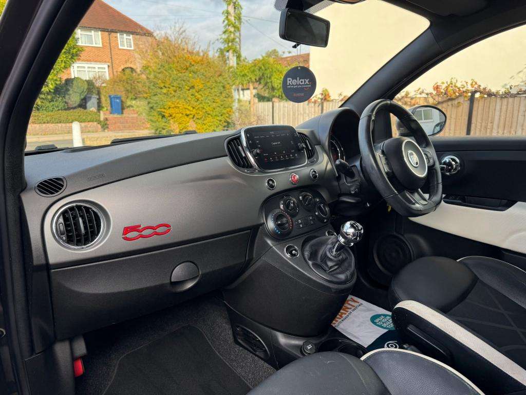 2017 FIAT 500 2017 FIAT 500