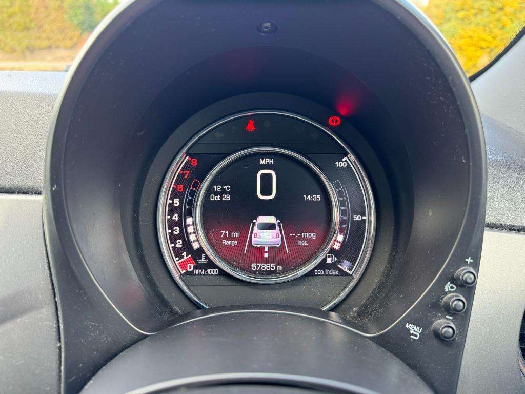 2017 FIAT 500 2017 FIAT 500