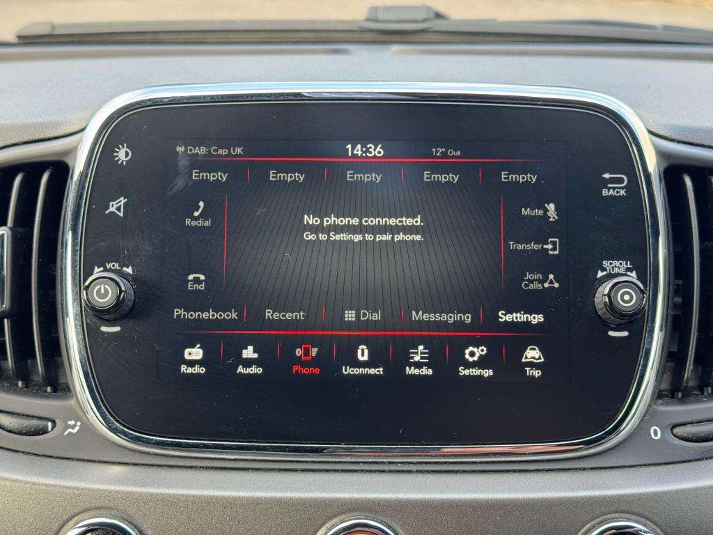 2017 FIAT 500 2017 FIAT 500