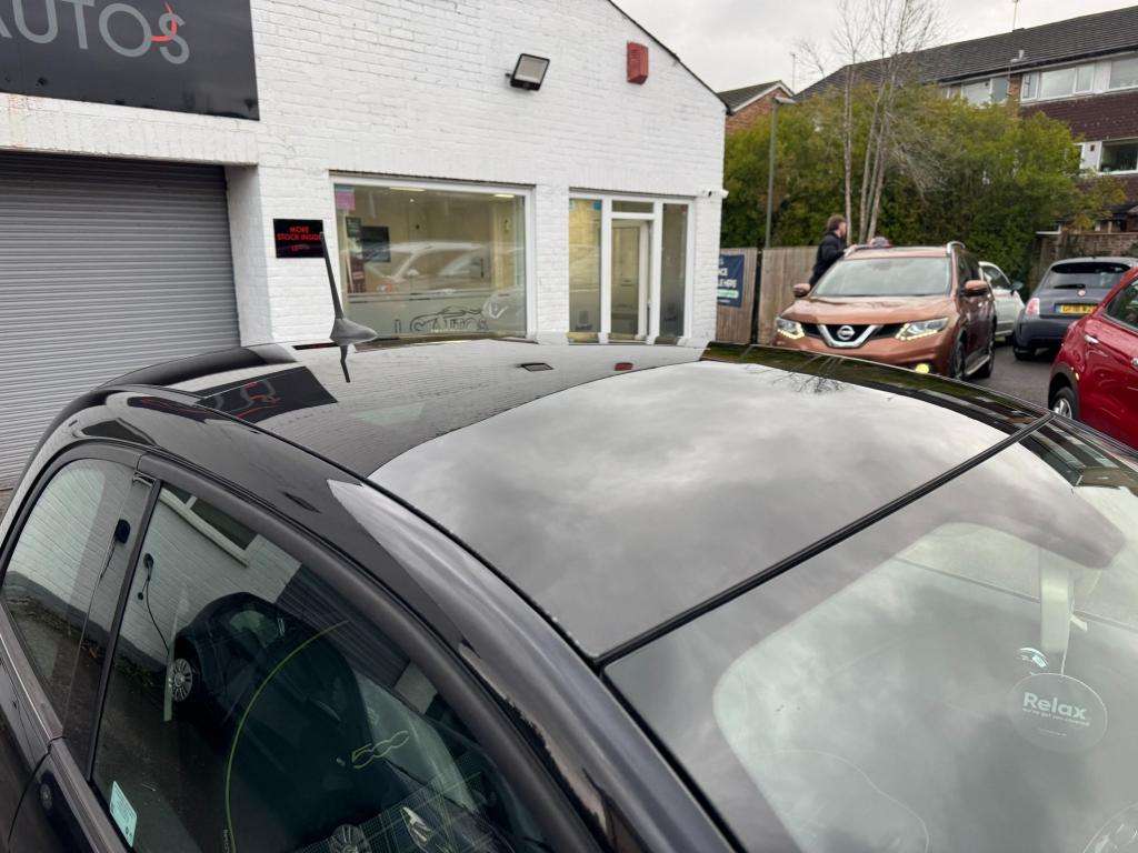 2018 FIAT 500 2018 FIAT 500