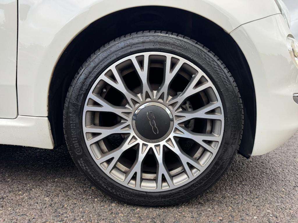 2020 FIAT 500 2020 FIAT 500