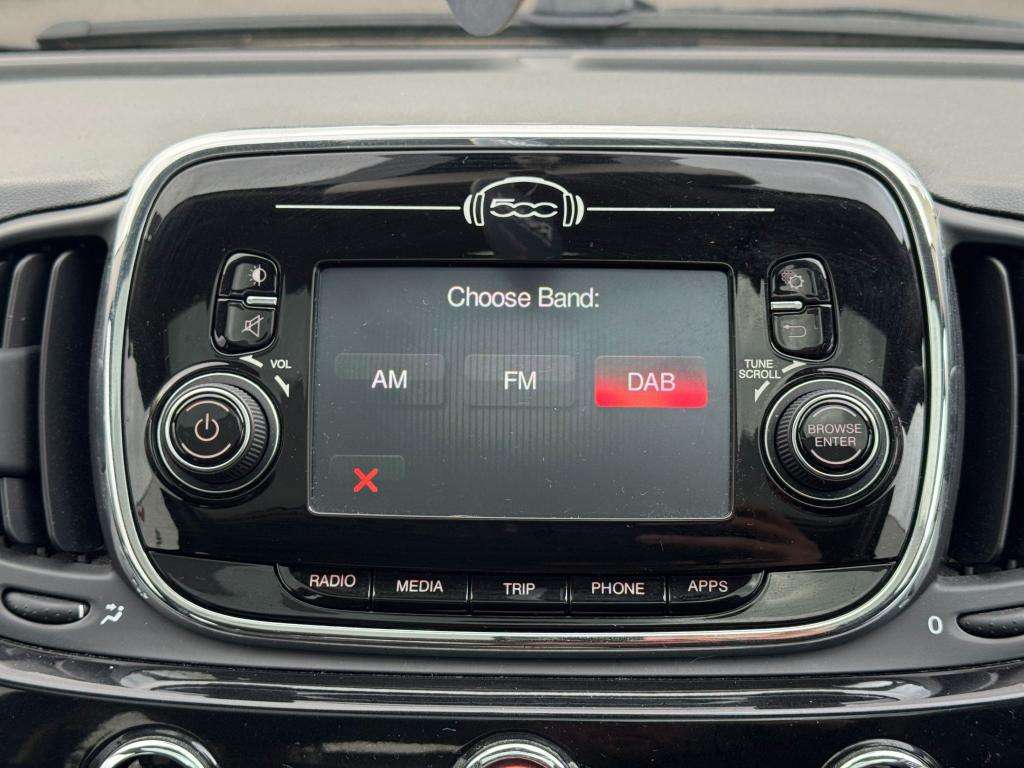 2018 FIAT 500 2018 FIAT 500