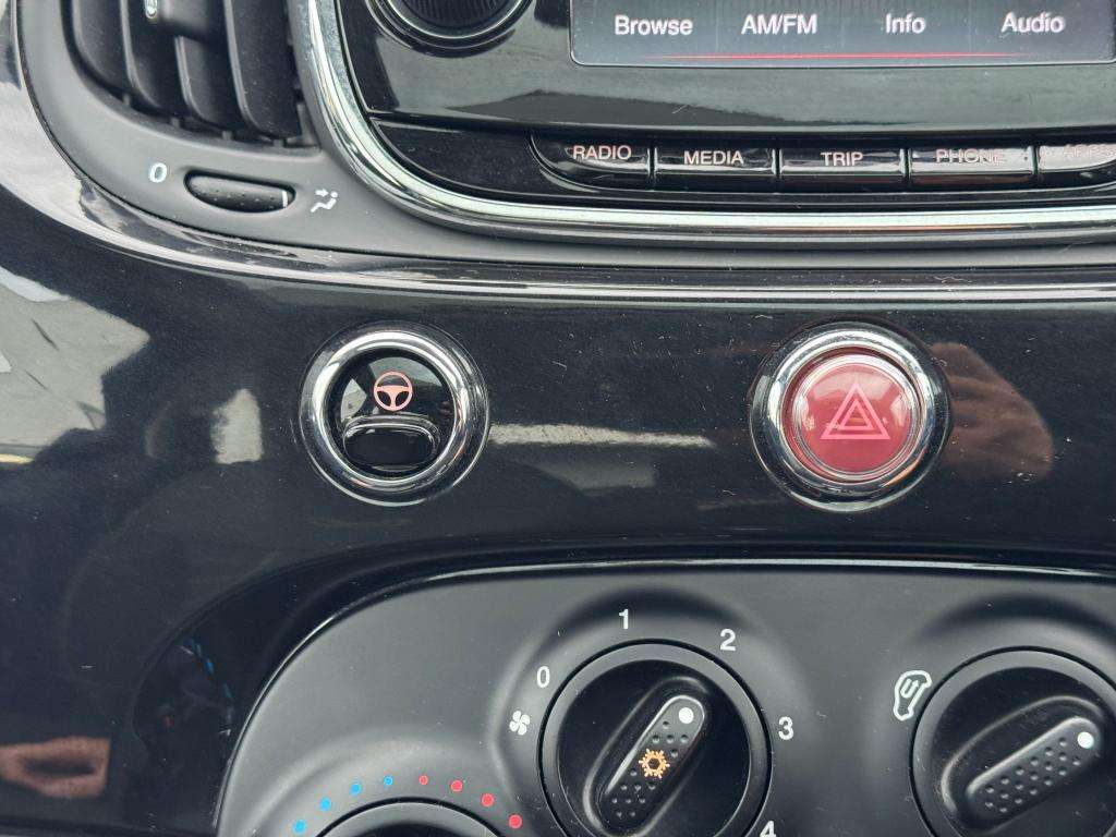 2018 FIAT 500 2018 FIAT 500