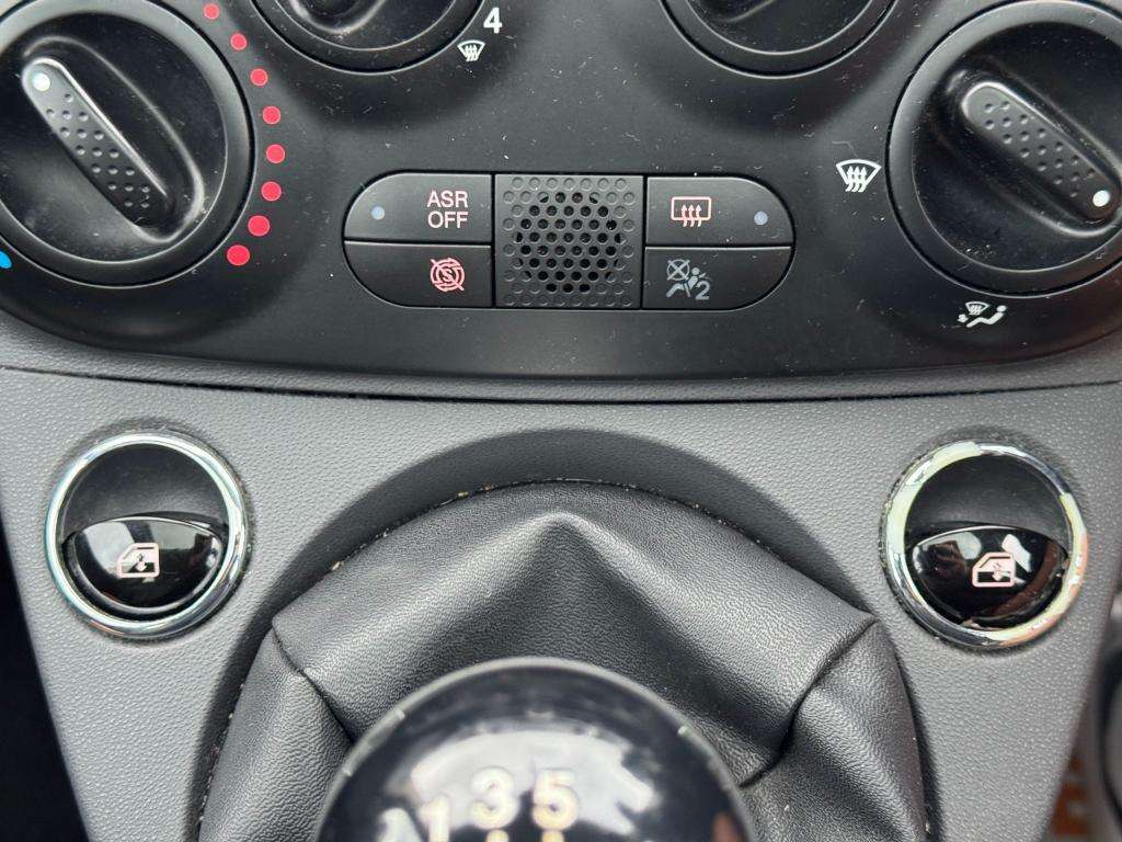 2018 FIAT 500 2018 FIAT 500