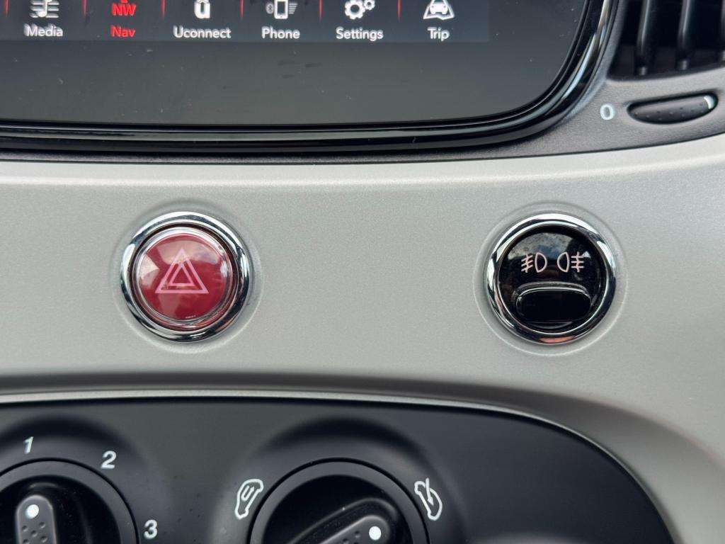 2020 FIAT 500 2020 FIAT 500