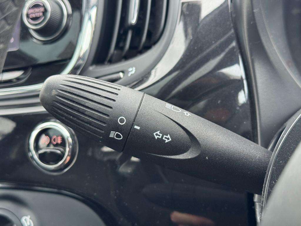 2018 FIAT 500 2018 FIAT 500