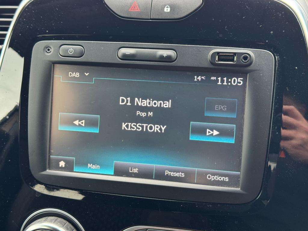 2017 RENAULT CAPTUR 2017 RENAULT CAPTUR