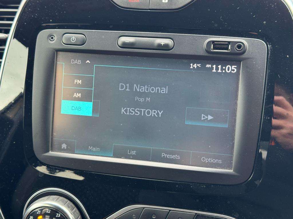 2017 RENAULT CAPTUR 2017 RENAULT CAPTUR