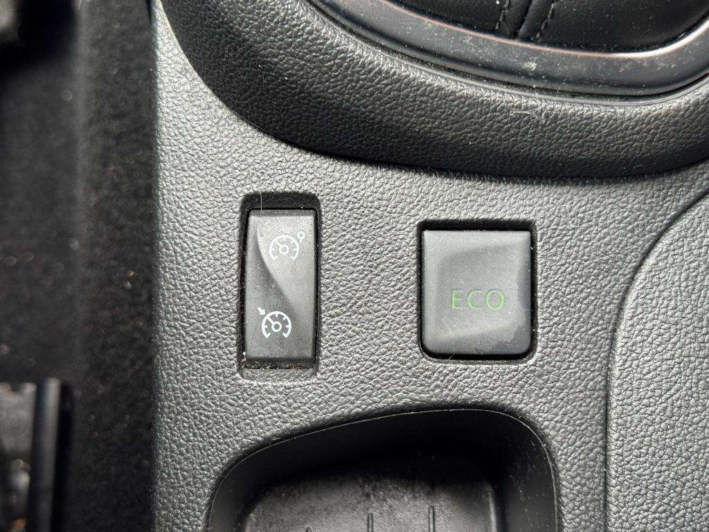 2017 RENAULT CAPTUR 2017 RENAULT CAPTUR