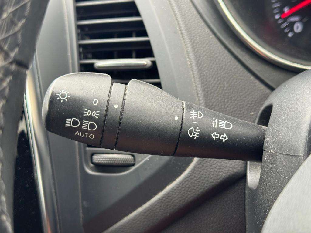 2017 RENAULT CAPTUR 2017 RENAULT CAPTUR