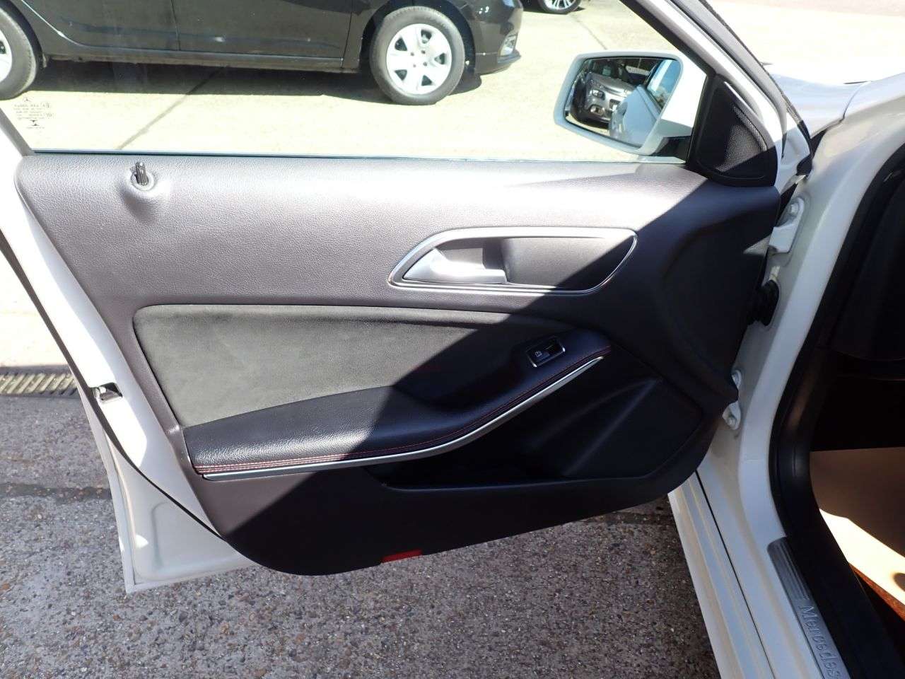 2017 MERCEDES-BENZ A-CLASS 2017 MERCEDES-BENZ A-CLASS