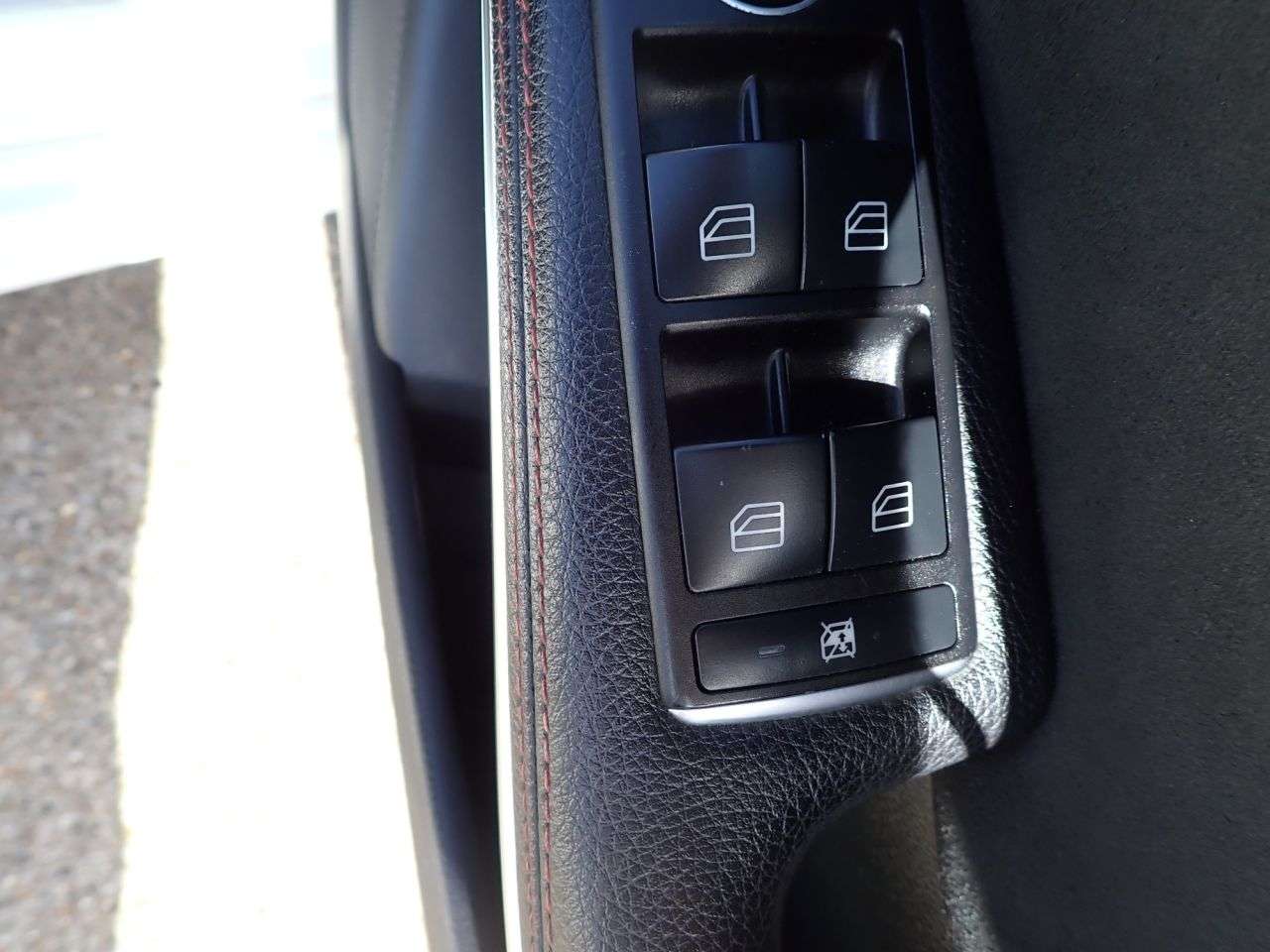 2017 MERCEDES-BENZ A-CLASS 2017 MERCEDES-BENZ A-CLASS