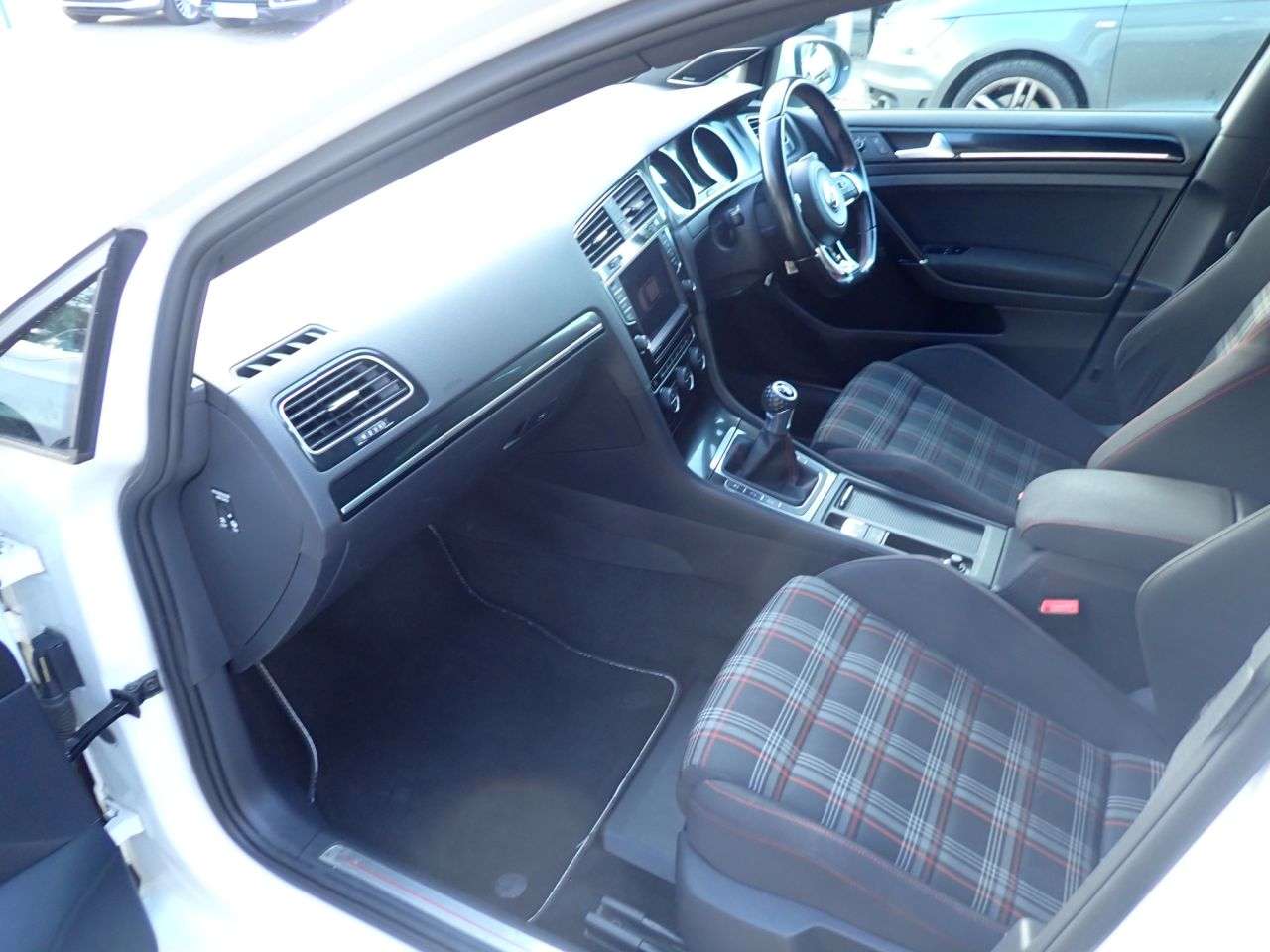 2013 VOLKSWAGEN GOLF 2013 VOLKSWAGEN GOLF