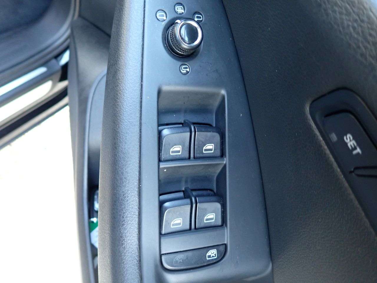 2013 AUDI Q5 2013 AUDI Q5