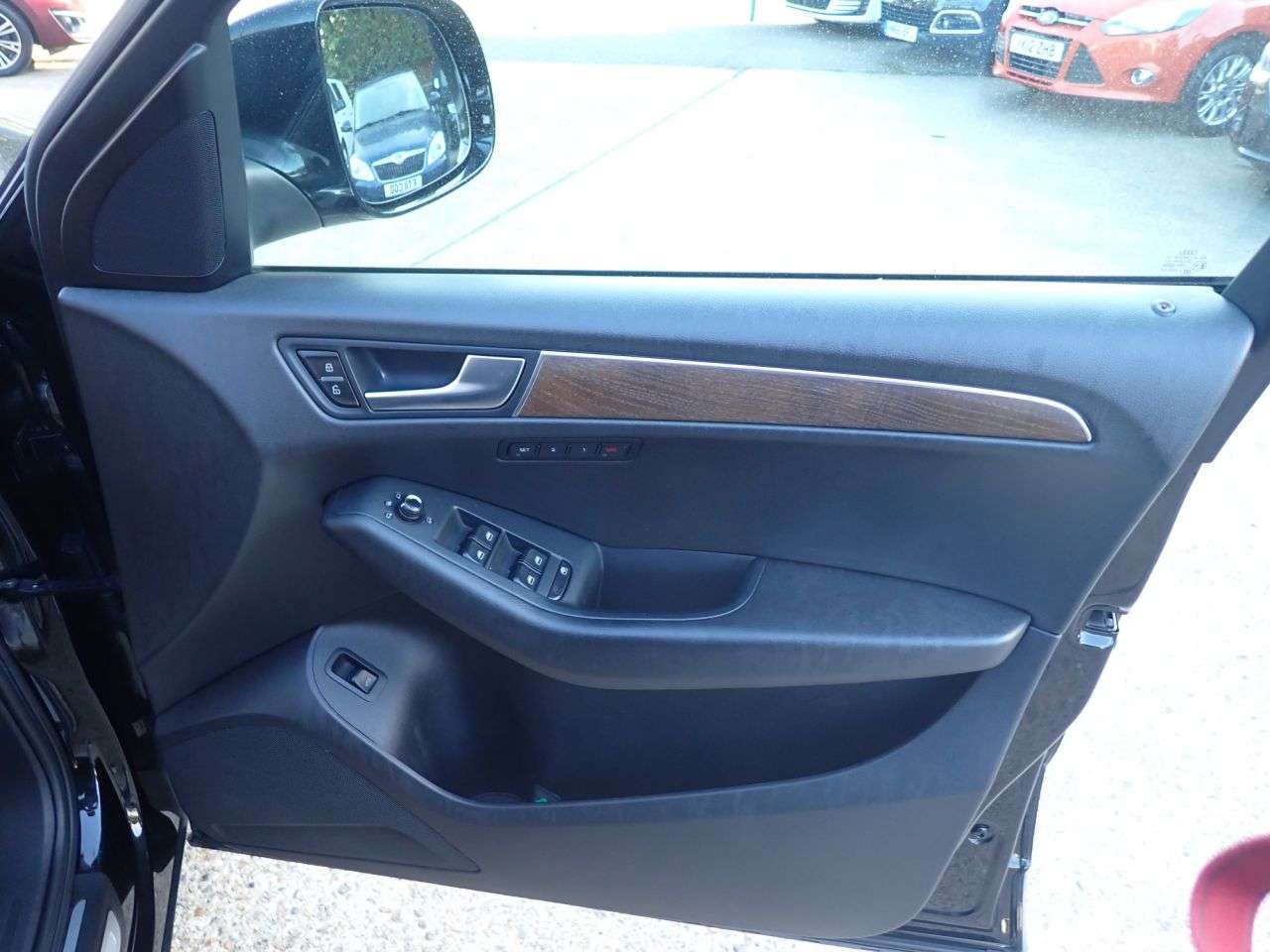 2013 AUDI Q5 2013 AUDI Q5