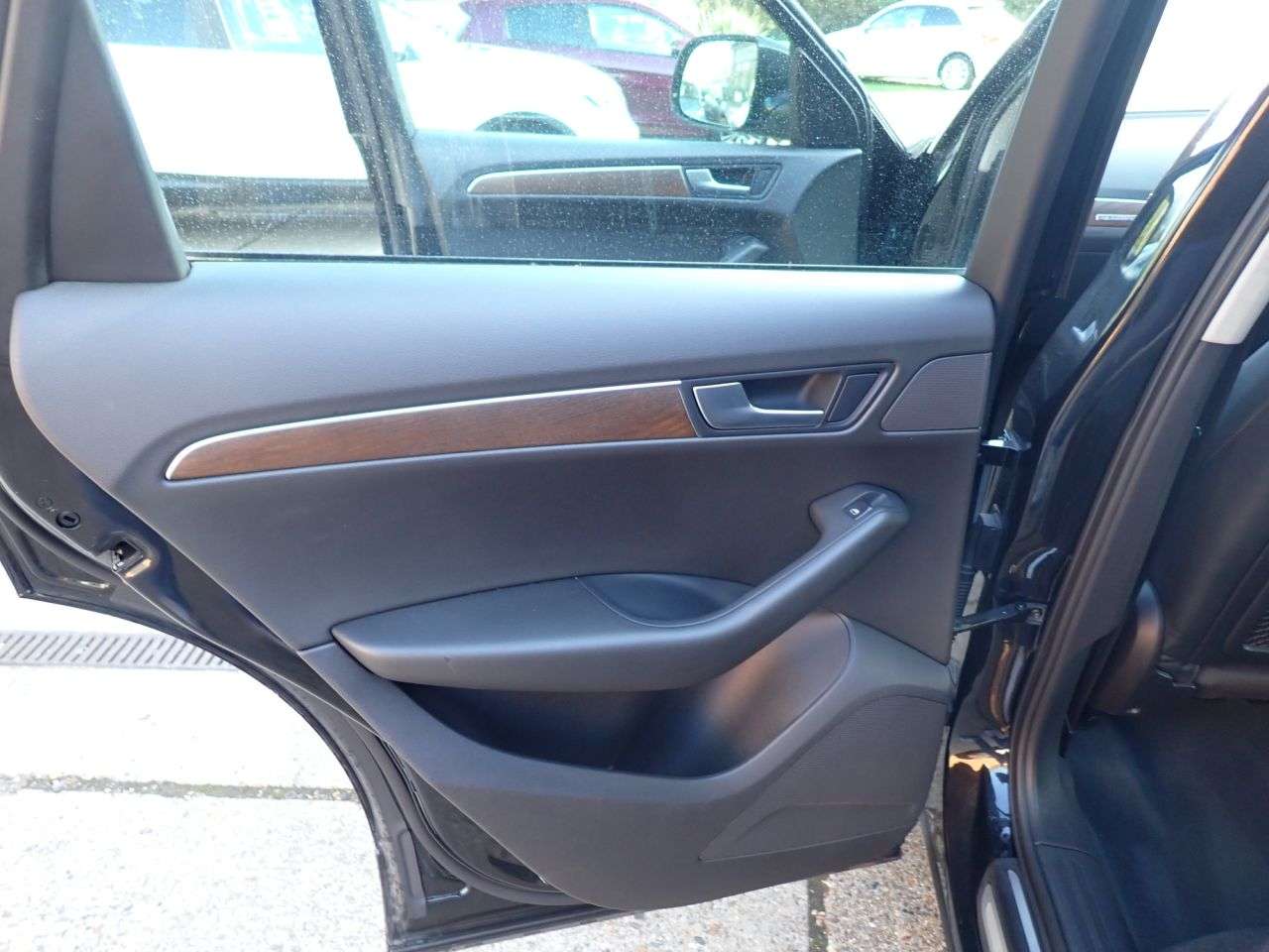 2013 AUDI Q5 2013 AUDI Q5