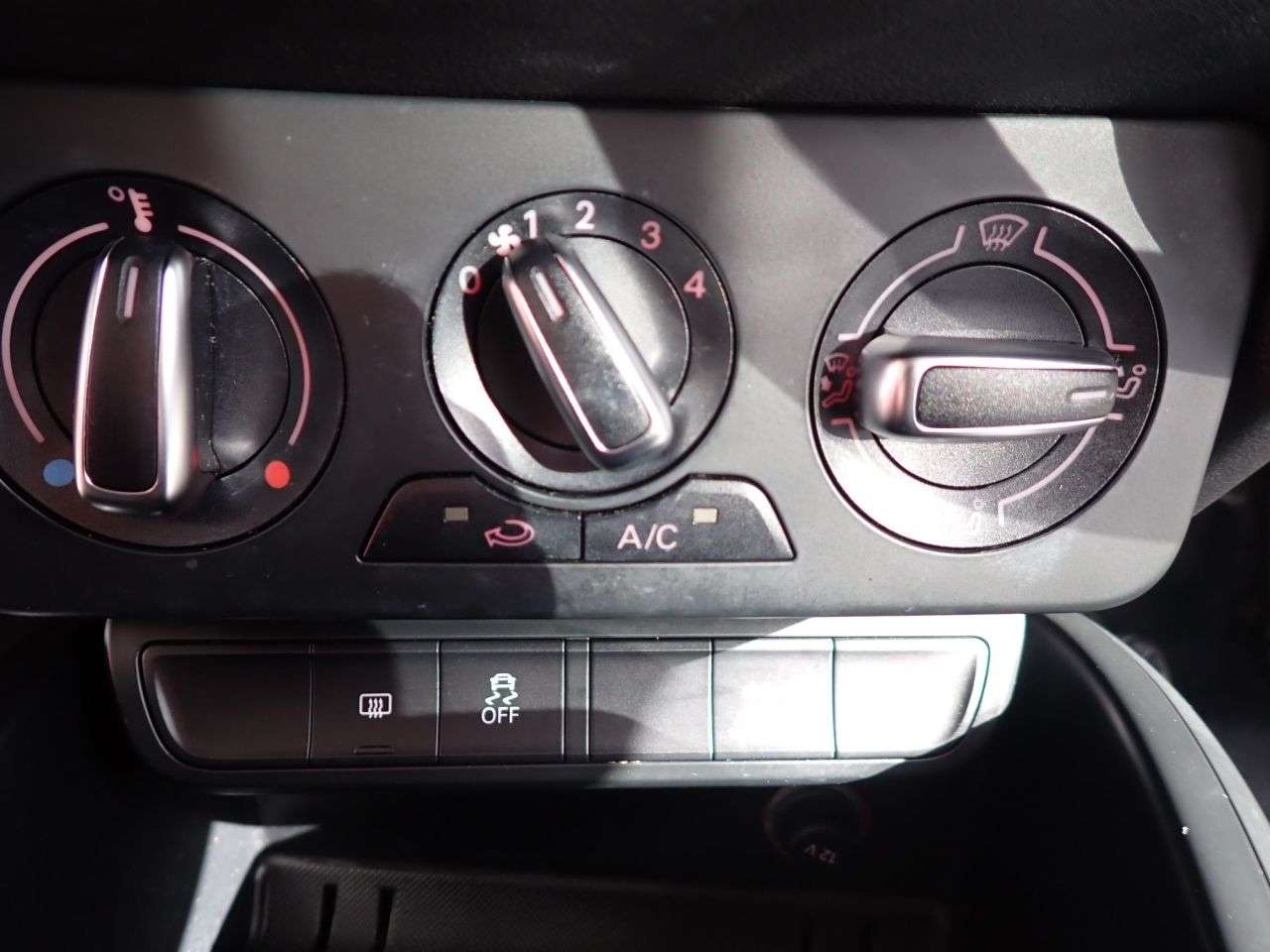 2018 AUDI A1 2018 AUDI A1