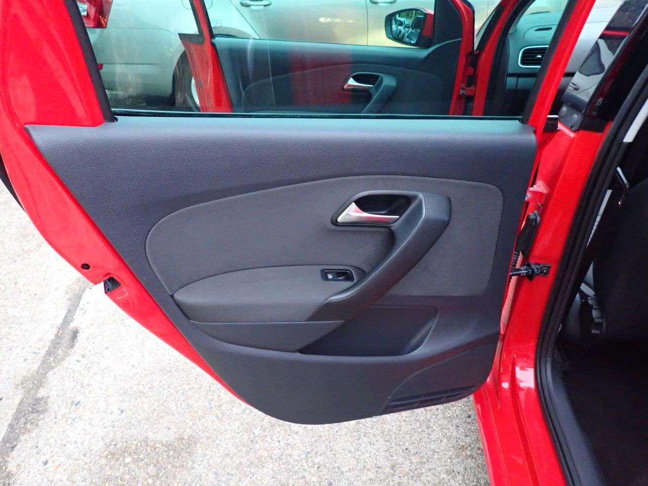 2013 VOLKSWAGEN POLO 2013 VOLKSWAGEN POLO