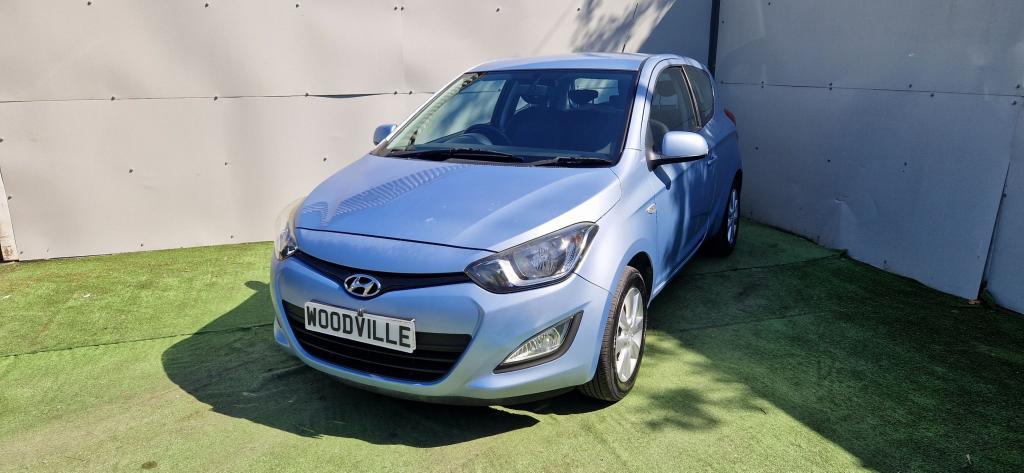 Check out this Hyundai I20 2012 Petrol Manual