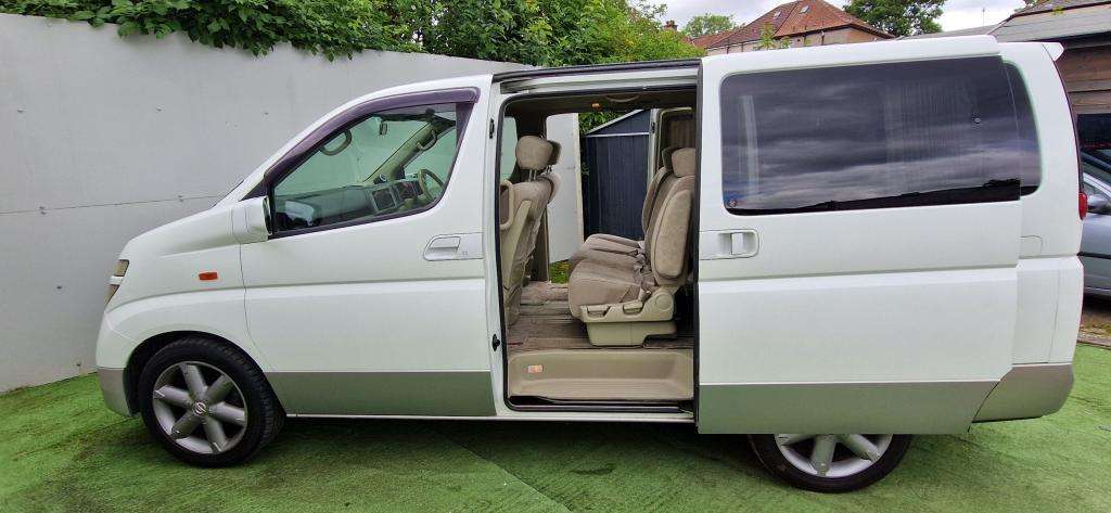 2002 NISSAN ELGRAND 2002 NISSAN ELGRAND