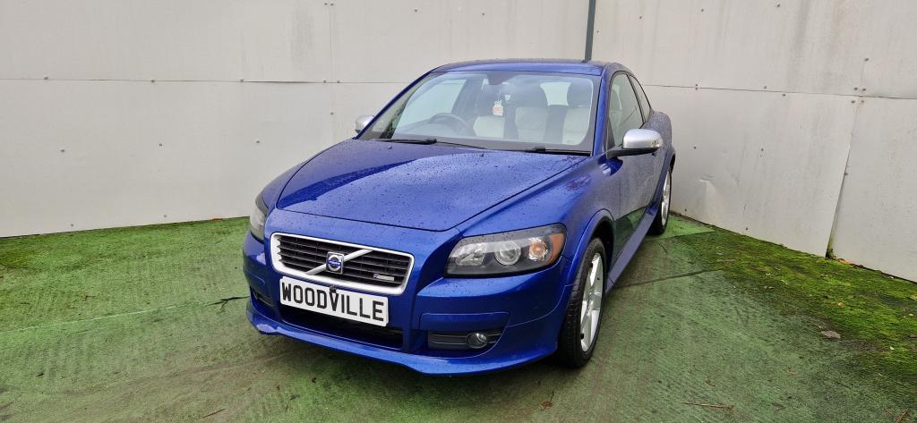 Check out this Volvo C30 2009 Petrol Manual