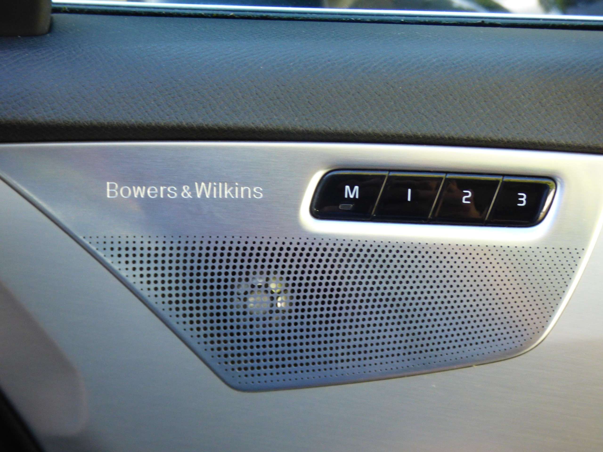 2016 VOLVO XC90 2016 VOLVO XC90