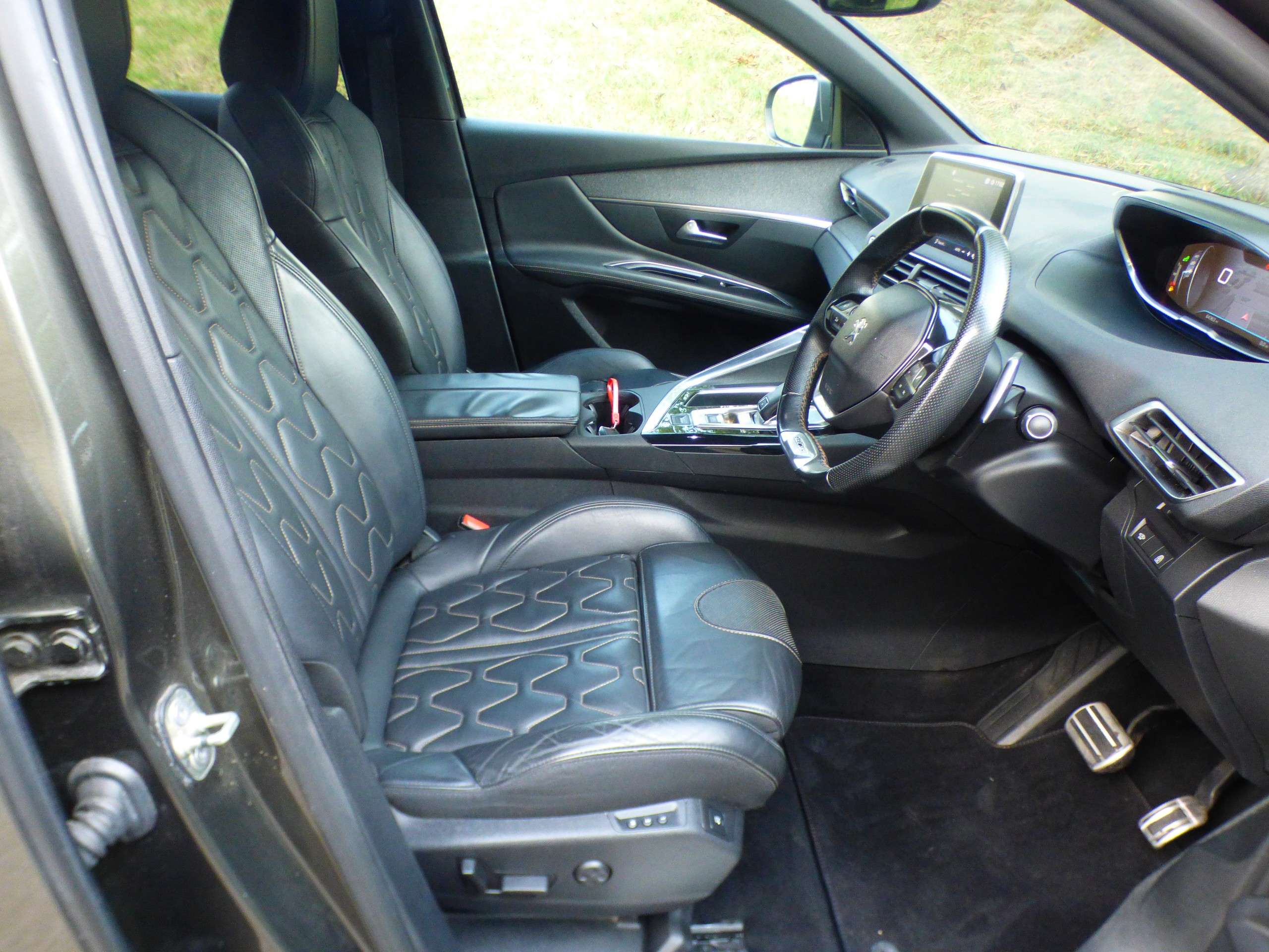 2018 PEUGEOT 3008 2018 PEUGEOT 3008