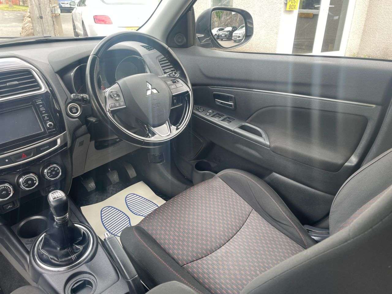 2017 MITSUBISHI ASX 2017 MITSUBISHI ASX