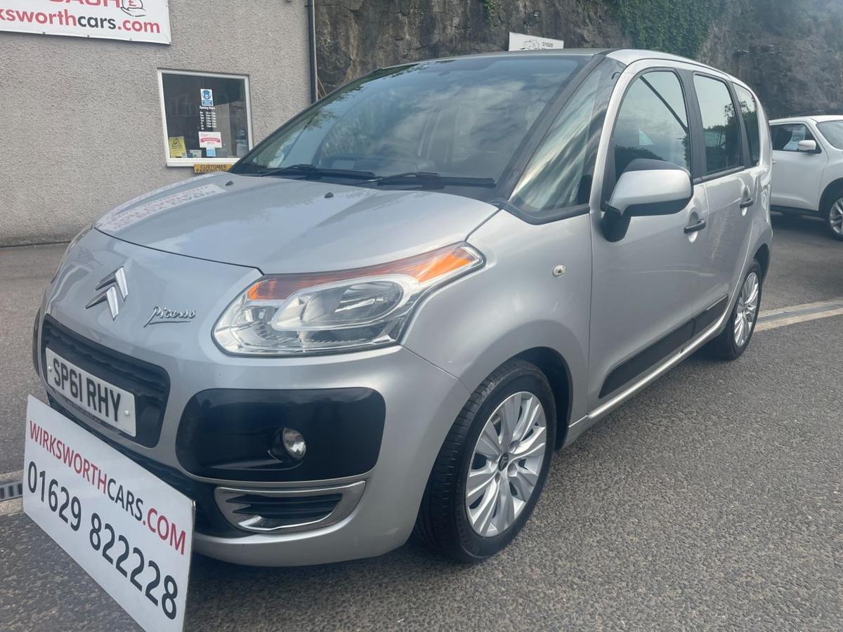 Check out this Citroen C3 Picasso 2011 Diesel Manual