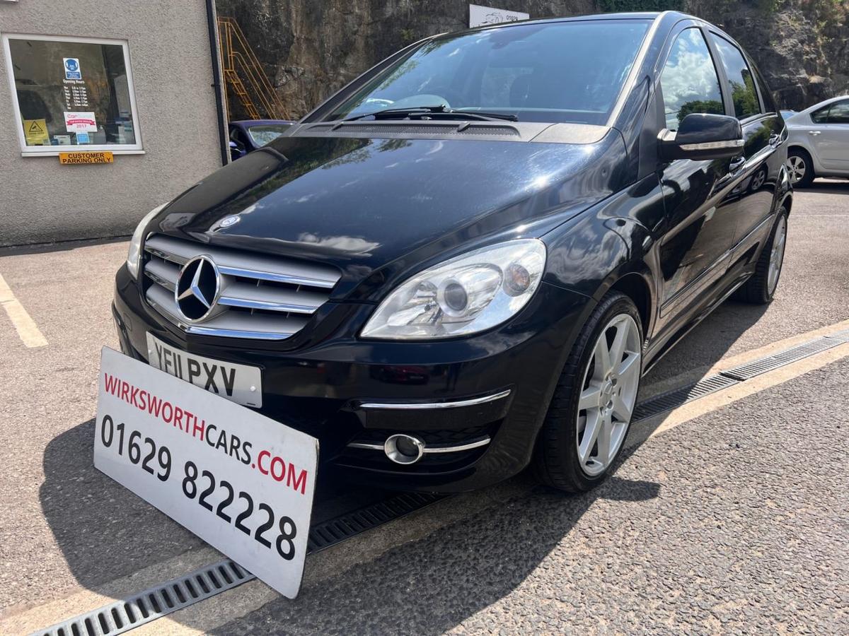 Check out this Mercedes-benz B-class 2011 Diesel Manual
