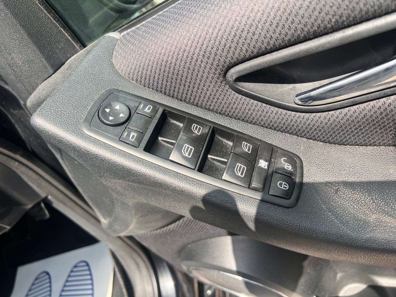 2011 MERCEDES-BENZ B-CLASS 2011 MERCEDES-BENZ B-CLASS