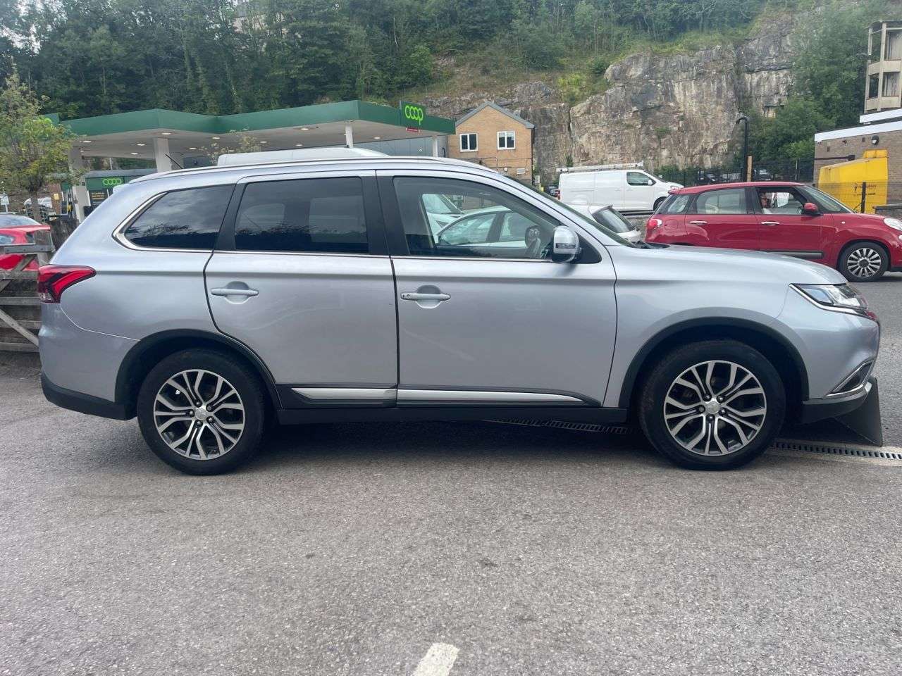 2017 MITSUBISHI OUTLANDER 2017 MITSUBISHI OUTLANDER