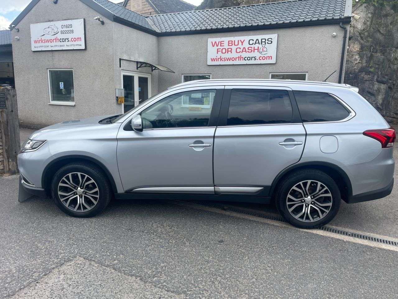 2017 MITSUBISHI OUTLANDER 2017 MITSUBISHI OUTLANDER