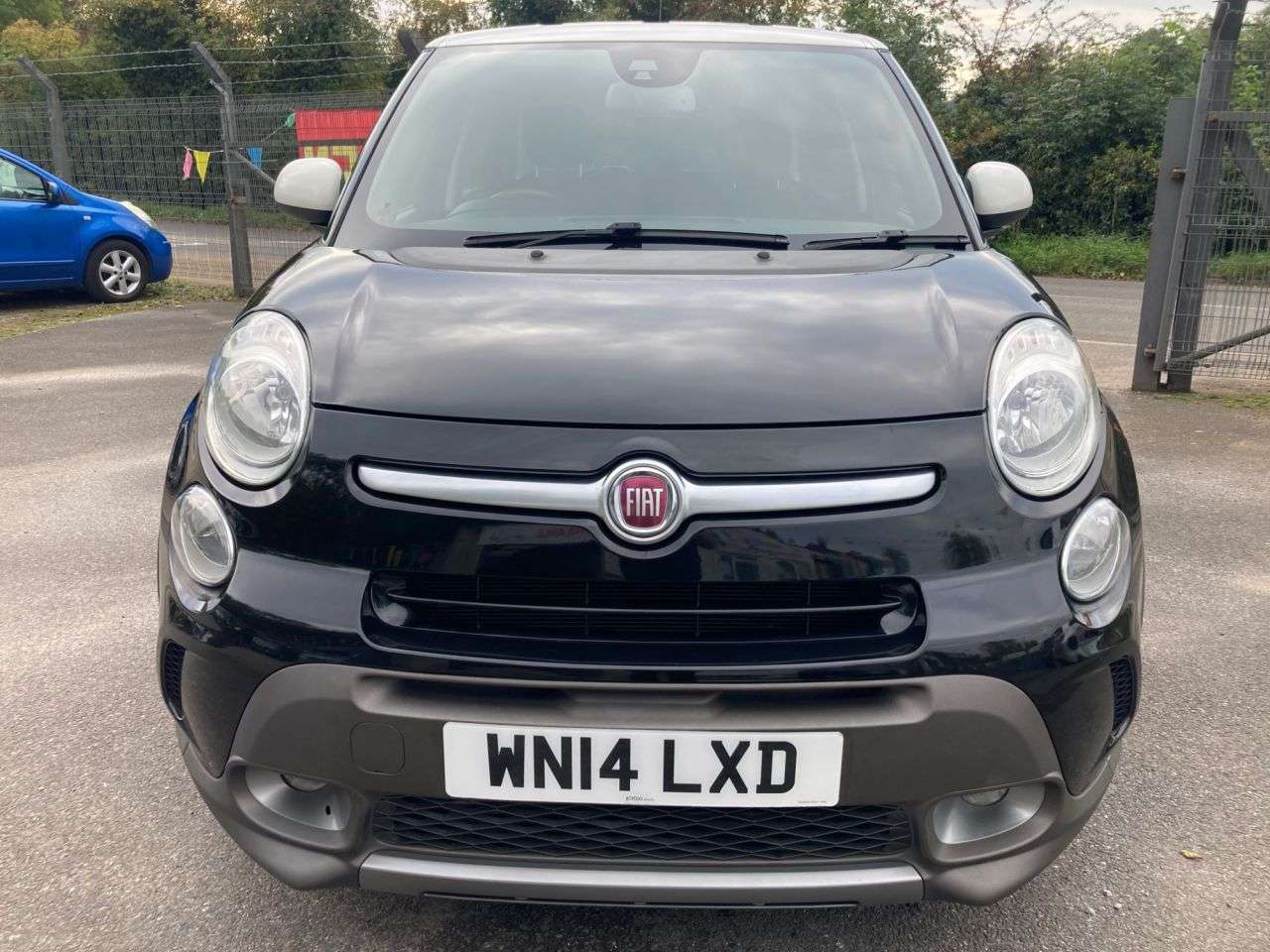 2014 FIAT 500L 2014 FIAT 500L