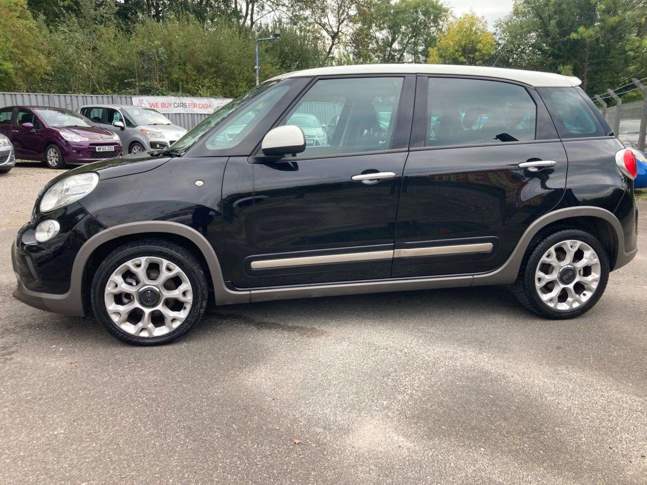 2014 FIAT 500L 2014 FIAT 500L