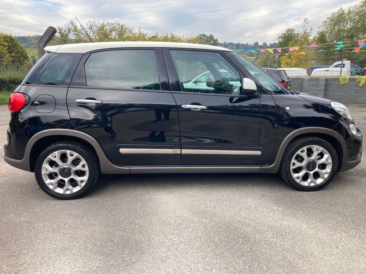 2014 FIAT 500L 2014 FIAT 500L