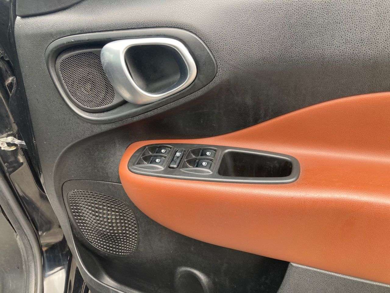 2014 FIAT 500L 2014 FIAT 500L